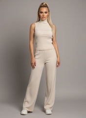 Women's Suit – 3-Piece Knit Set with Sleeveless Turtleneck Vest and Cardigan – view 4